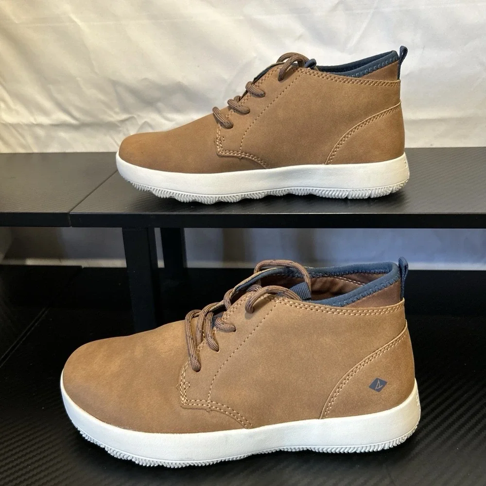 Sperry Big Kids‎ Coastal Break Medium Beige Chukka Boots STK266147 2M
